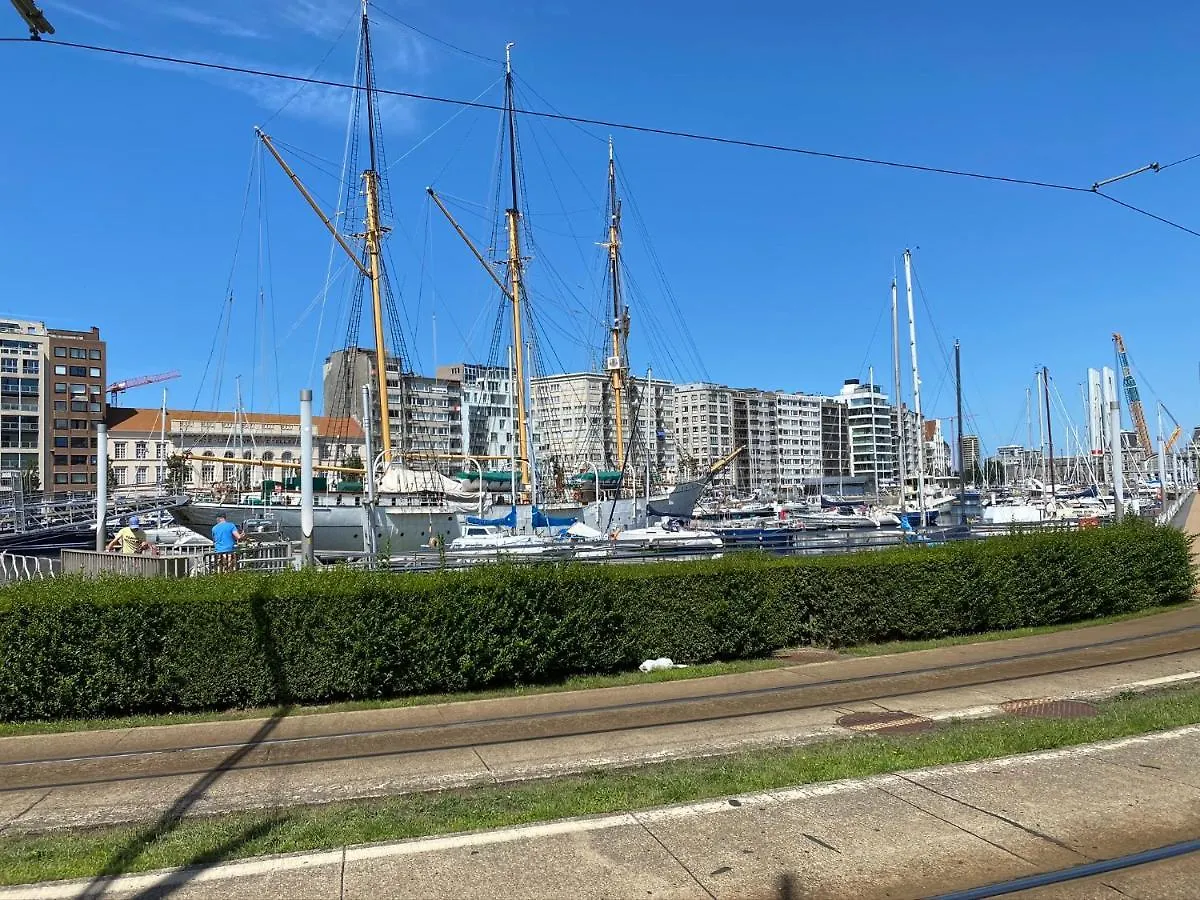 Aan Het Strand En Dijk - Topgebouw Ostenda Appartamento